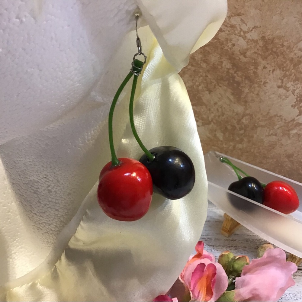 Cherrie Earrings